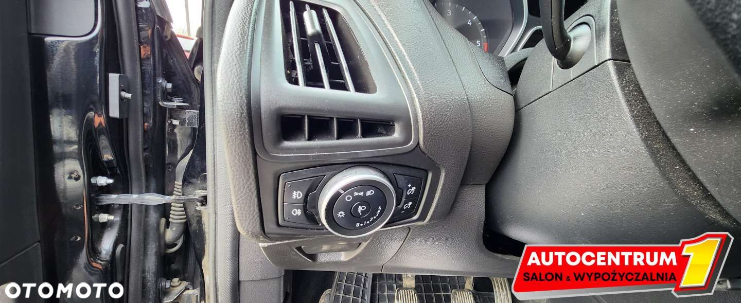 Ford Focus - 17