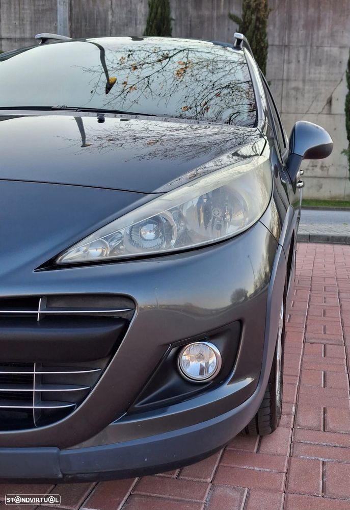 Peugeot 207 SW 1.6 HDi Outdoor - 4