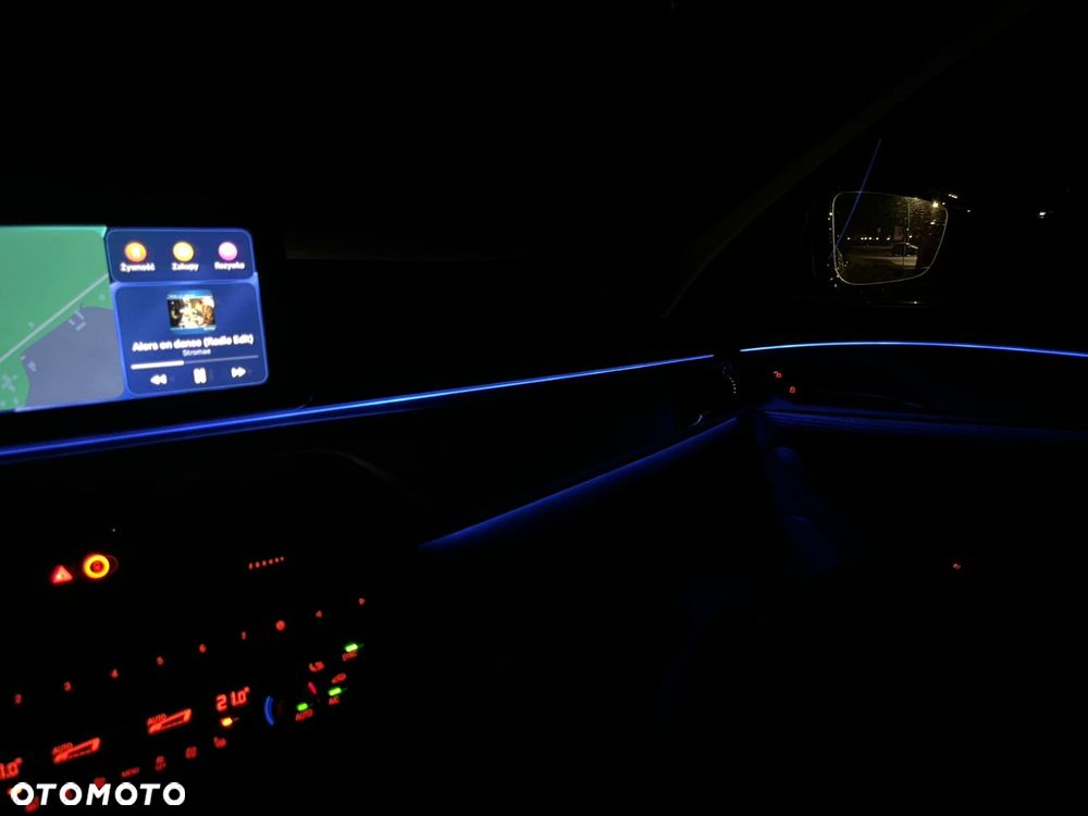 BMW Seria 5 520d Luxury Line sport - 38