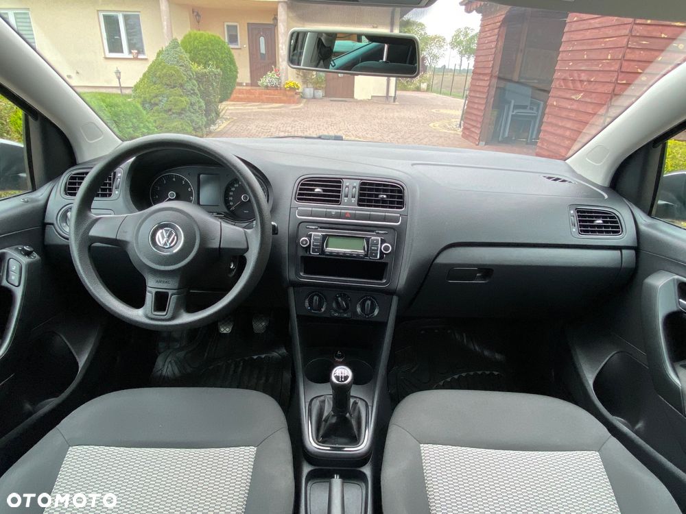 Volkswagen Polo - 11