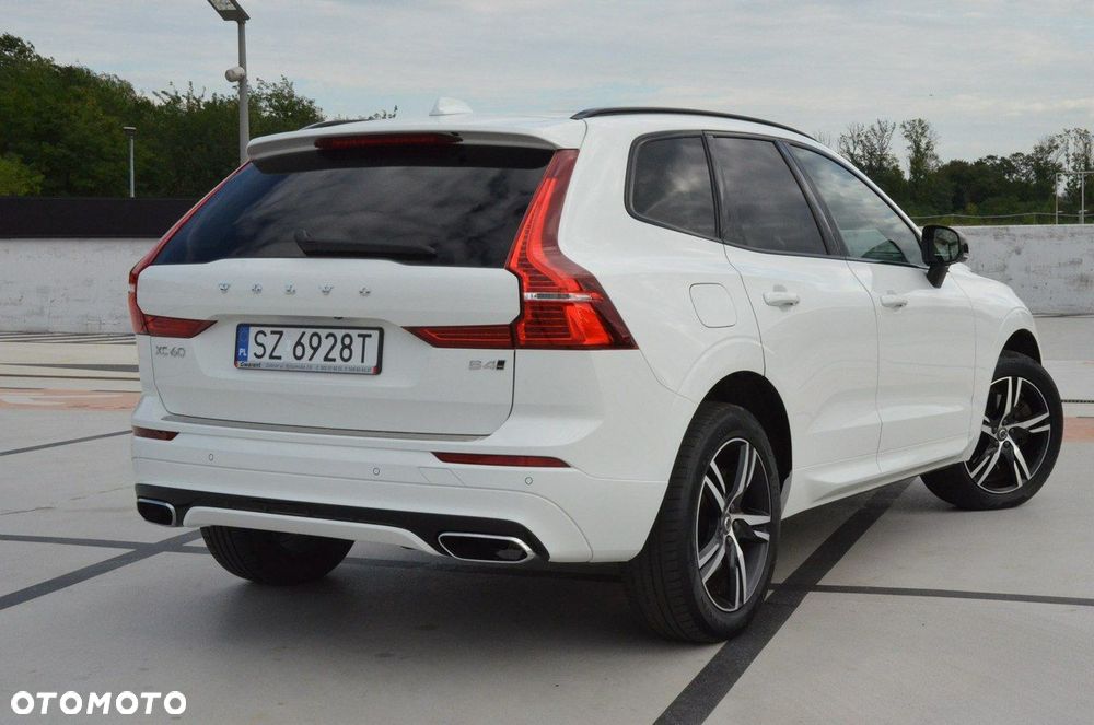 Volvo XC 60 B4 D AWD Geartronic RDesign - 13