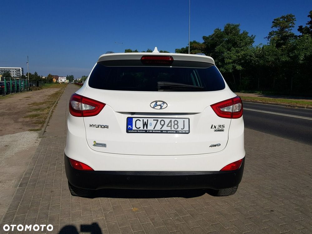 Hyundai ix35 2.0 CRDi 4WD Fifa World Cup Gold Edition - 6