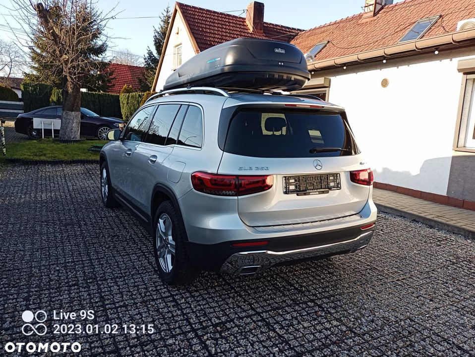 Mercedes-Benz GLB 250 4-Matic 8G-DCT - 17