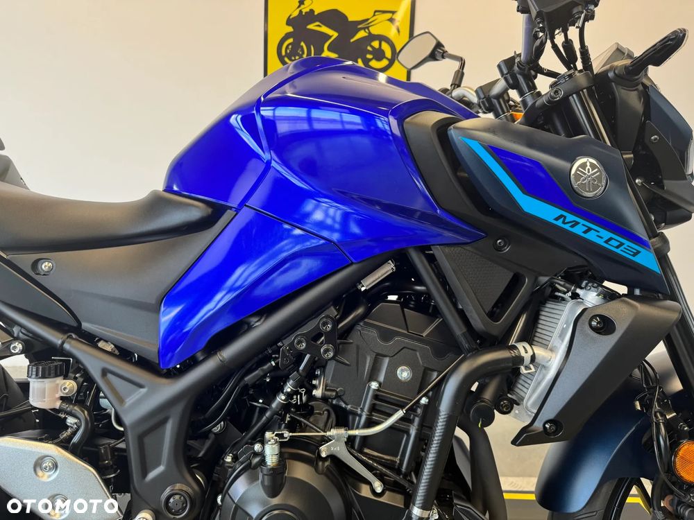 Yamaha MT - 12