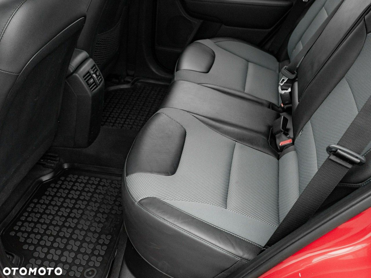Kia Niro e-Niro 64kWh L - 27
