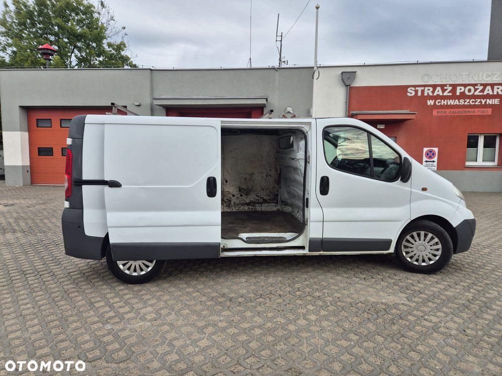 Opel vivaro - 20