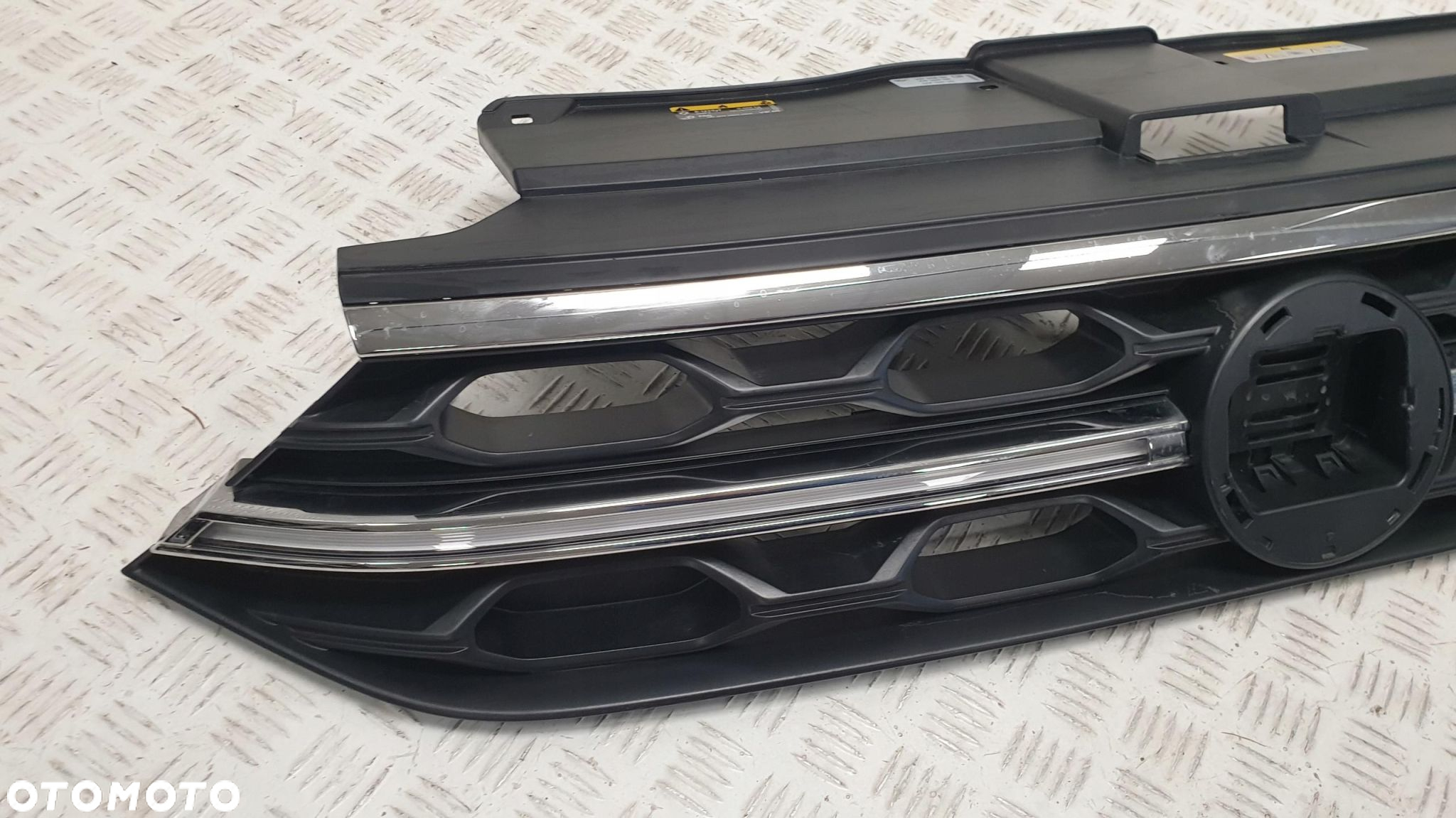 VW Volkswagen T-roc 2GA LIFT R-line Grill Atrapa 2GA853653H LED - 2