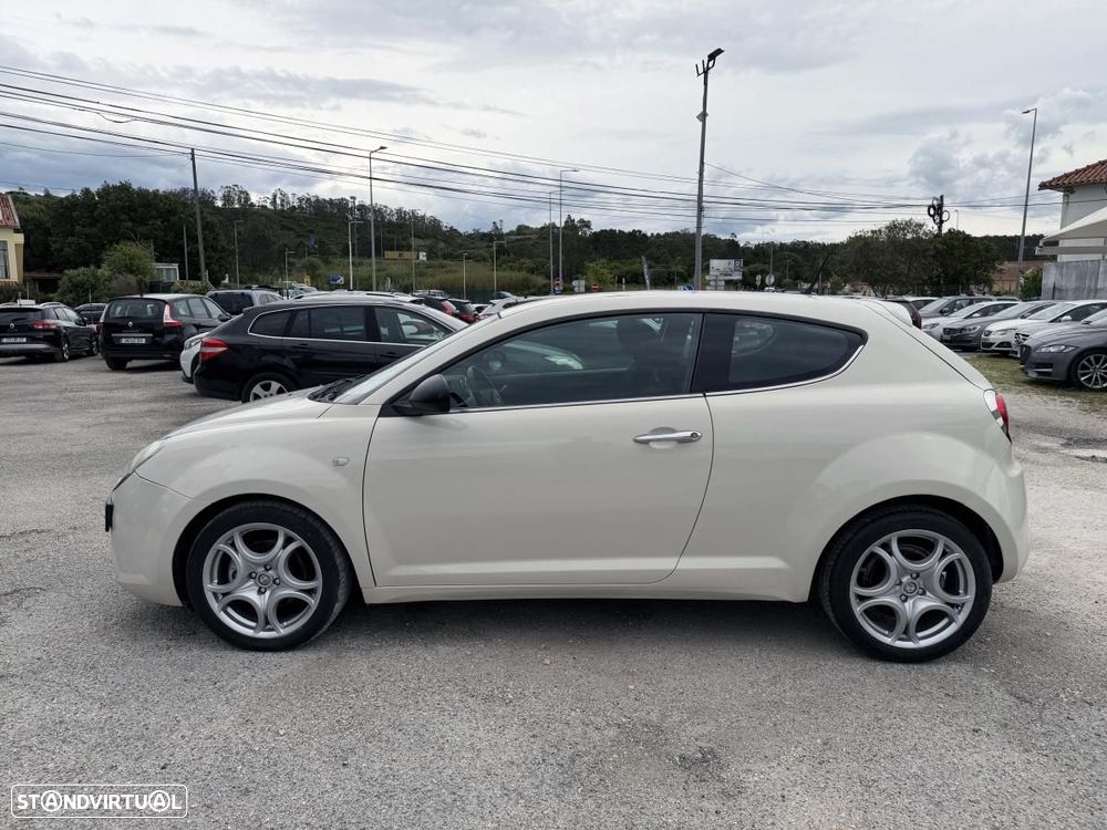 Alfa Romeo MiTo 1.3 JTD Distinctive - 5