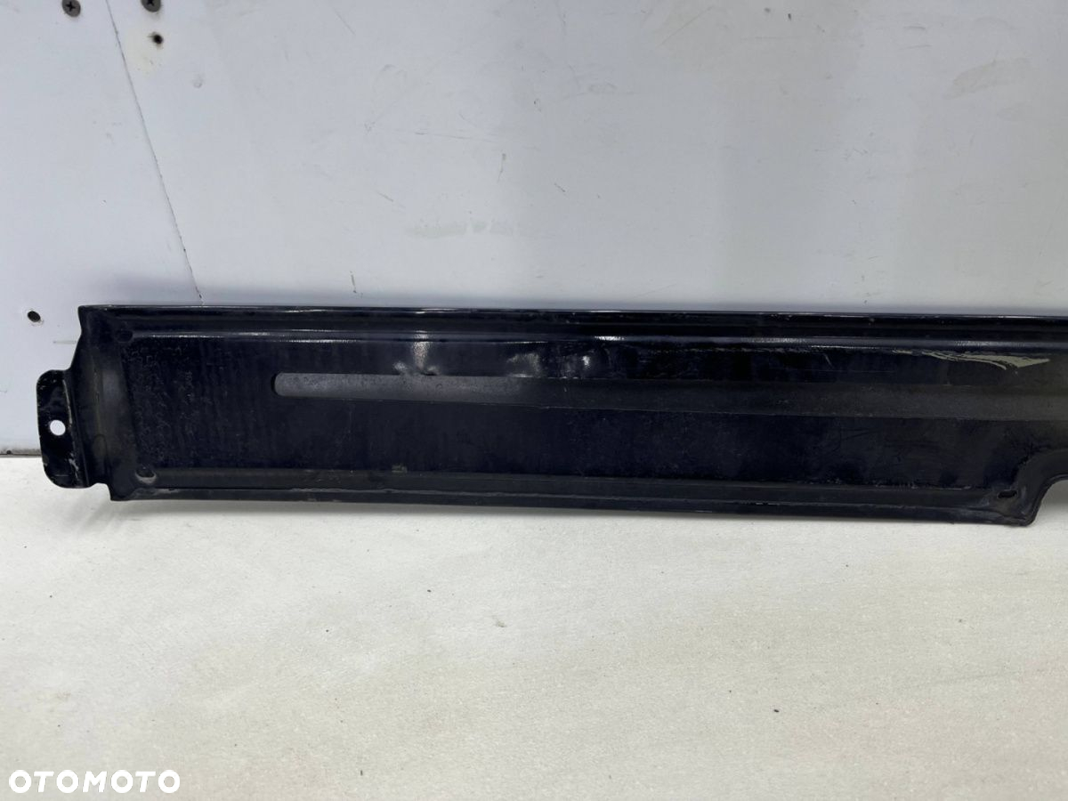 Listwa Mercedes Vito w447 14r- lewa boczna nakładka błotnika maskownica prowadnicy drzwi przesuwnych - 15