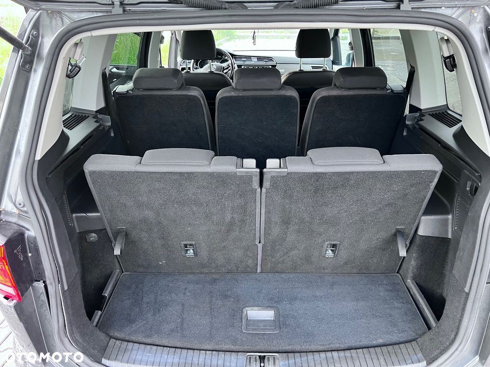 Volkswagen Touran 1.6 TDI SCR (BlueMotion Technology) DSG Comfortline - 22