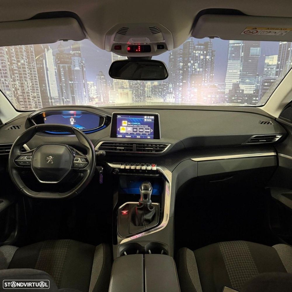 Peugeot 3008 - 8