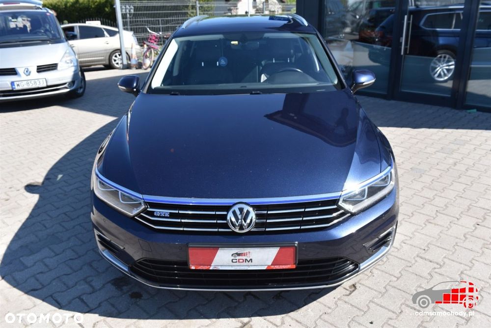 Volkswagen Passat - 5