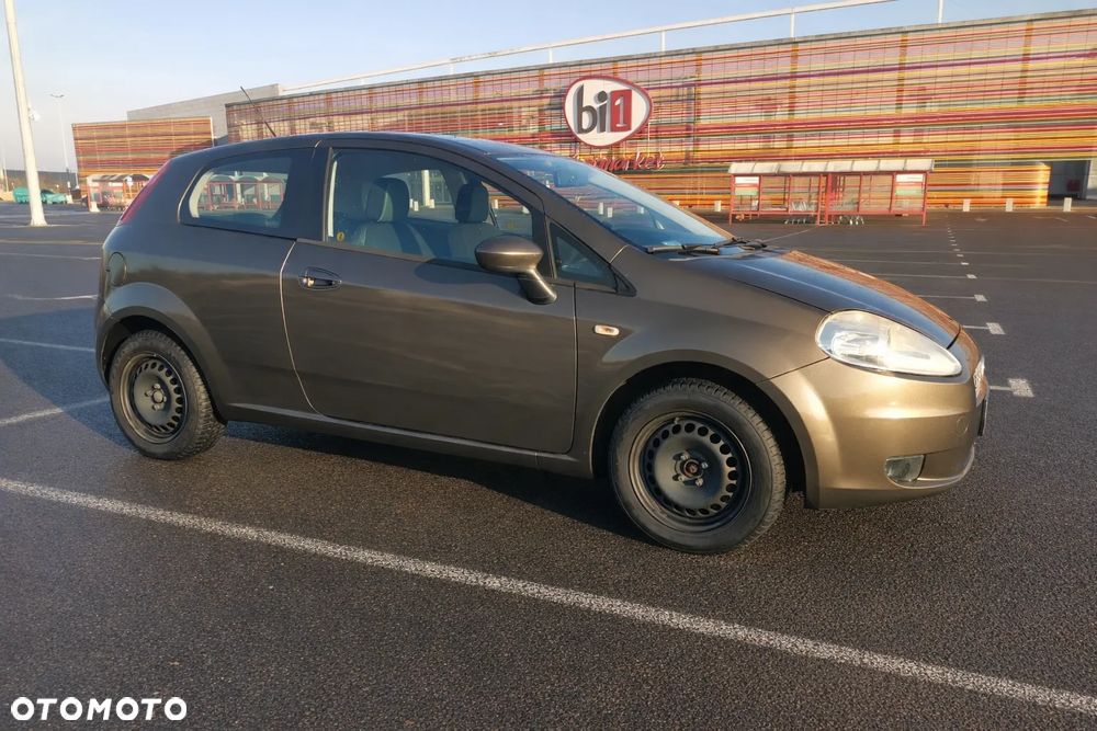 Fiat Grande Punto 1.4 8V Dynamic - 2