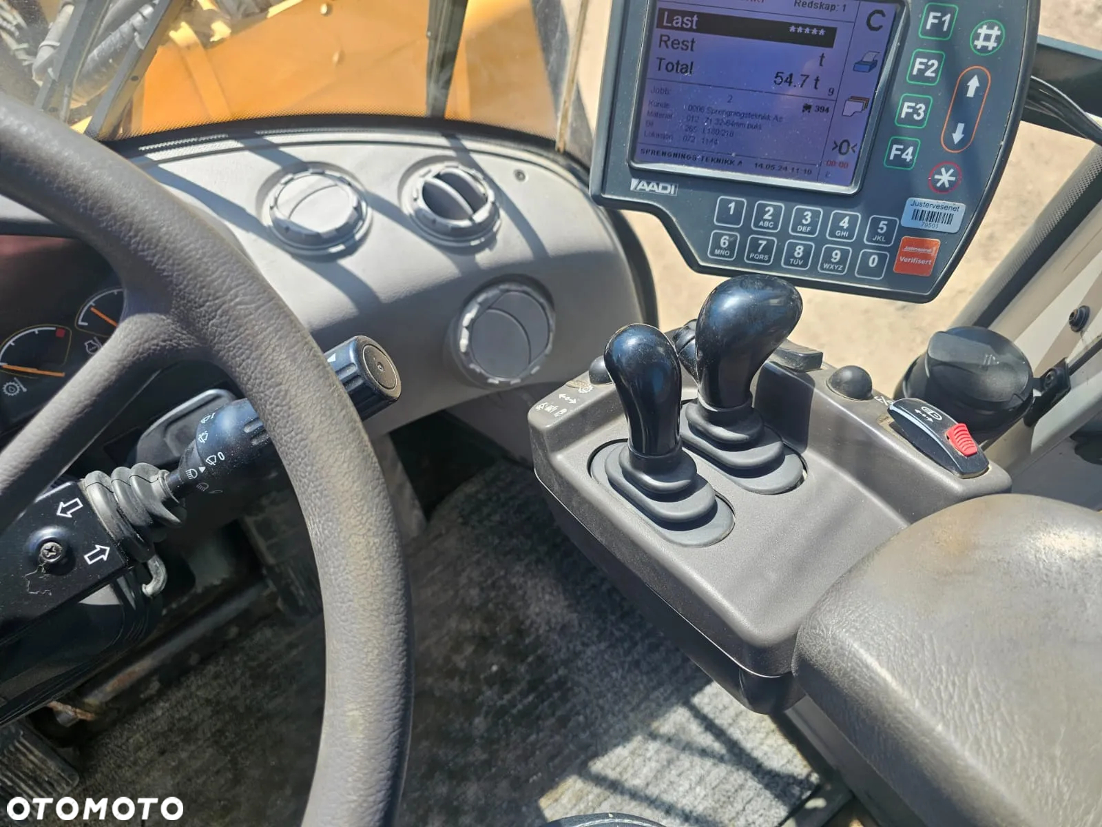 Volvo L180G - 20