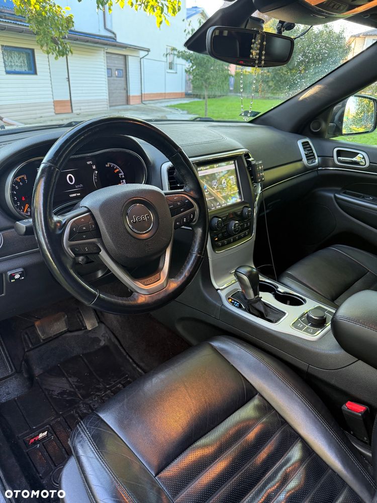 Jeep Grand Cherokee 5.7 V8 Overland - 22