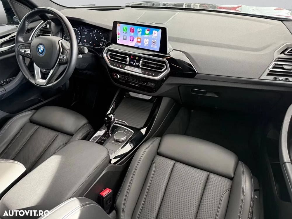 BMW X3 xDrive30e AT PHEV - 11