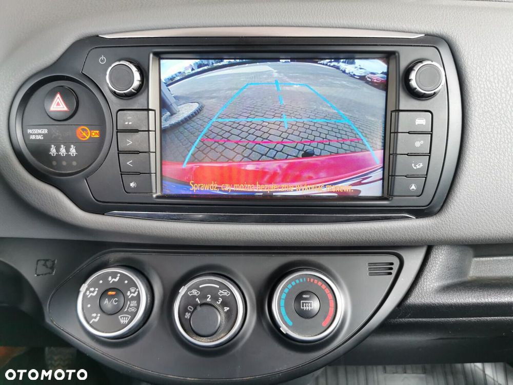 Toyota Yaris 1.33 Premium - 22