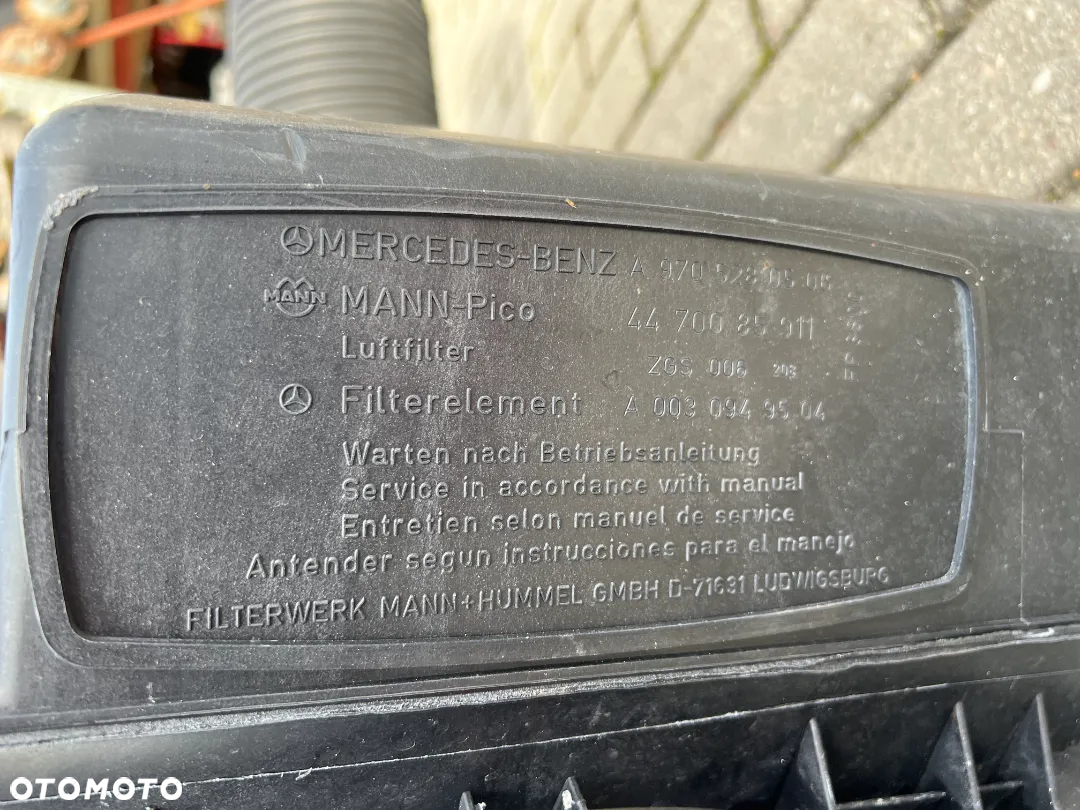 Obudowa filtra powietrza Mercedes Atego Axor - 6