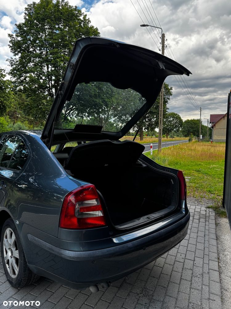 Skoda Octavia 2.0 TDI Ambiente - 5