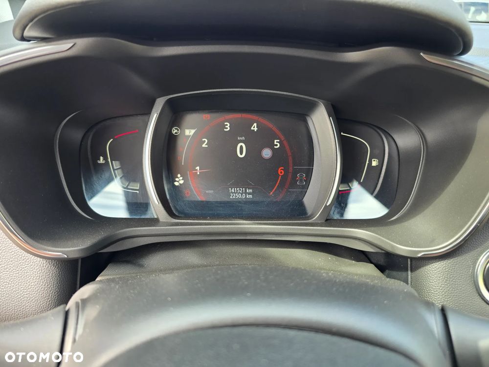 Renault Kadjar - 25