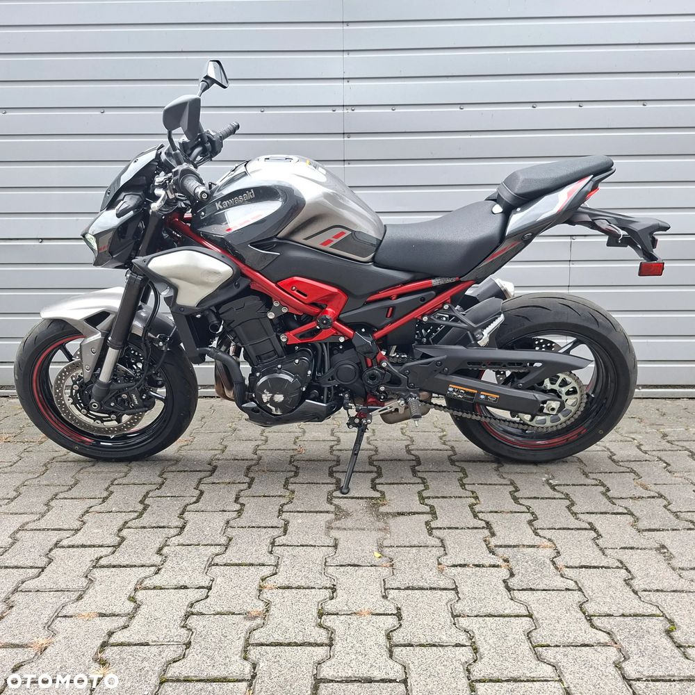 Kawasaki Z 900 - 3