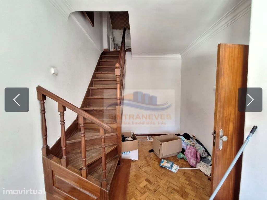 T2+1 na Falagueira com Potencial de Remodelação - Excelente Oportun... - Grande imagem: 2/13