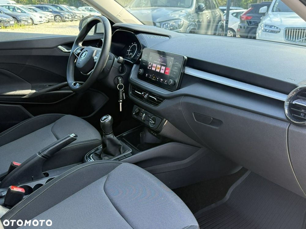 Skoda Fabia 1.0 Ambition - 14