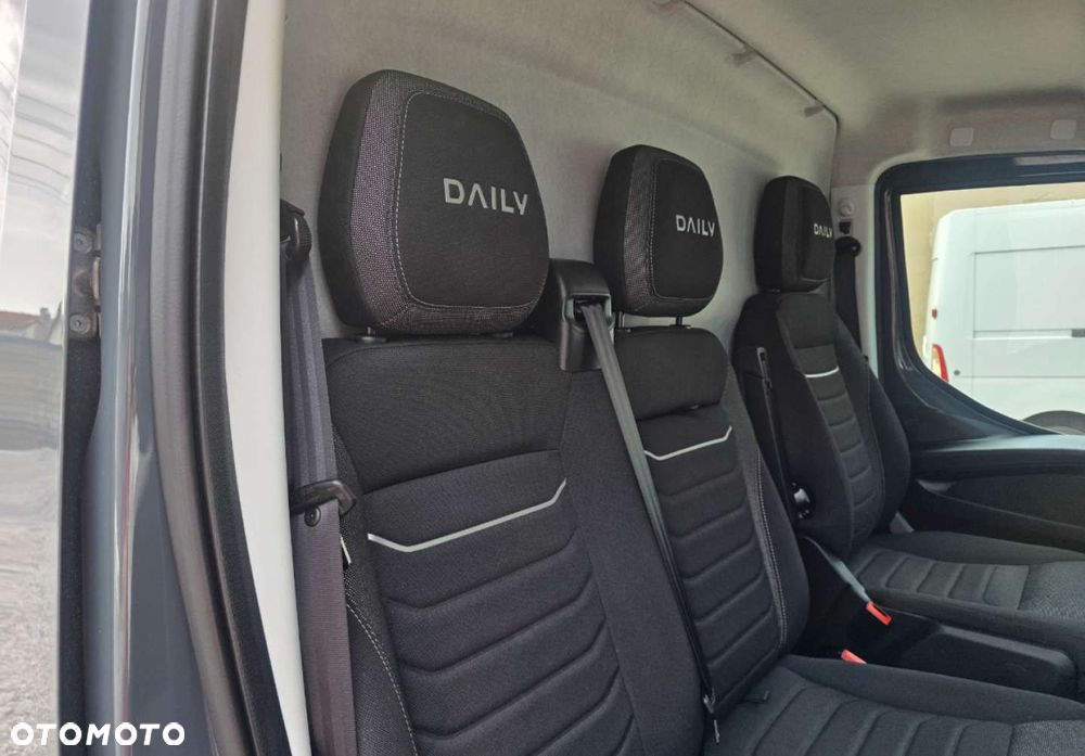 Iveco 35S18 - 27