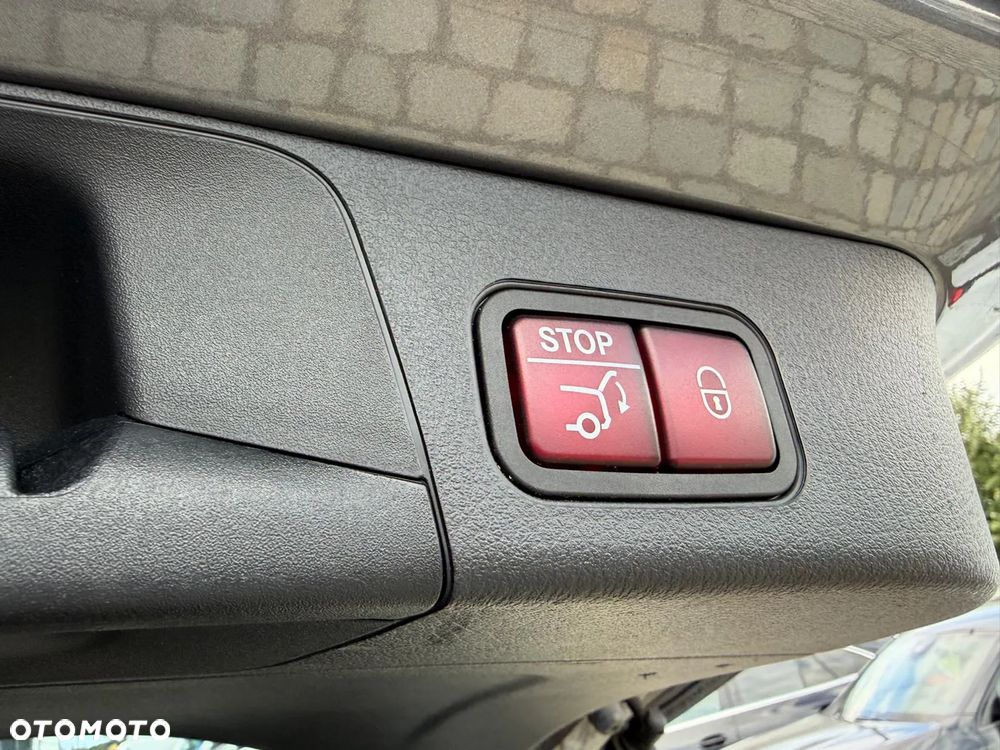 Mercedes-Benz EQB 350 66.5kWh 4-Matic AMG - 12