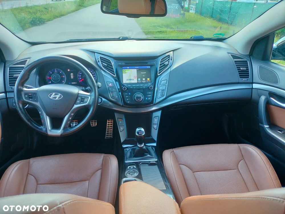 Hyundai i40 Kombi 1.7 CRDi Premium - 14