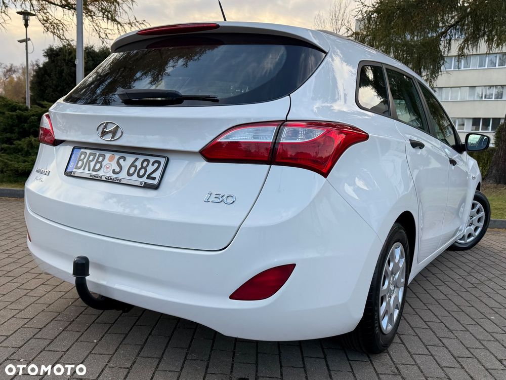 Hyundai i30 Fifa World Cup Edition - 3