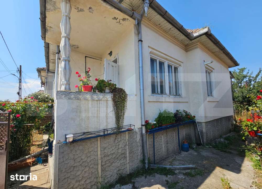 Casa 2 camere, 65 mp, 847 mp teren, zona Unirea - Imagine principală: 2/14