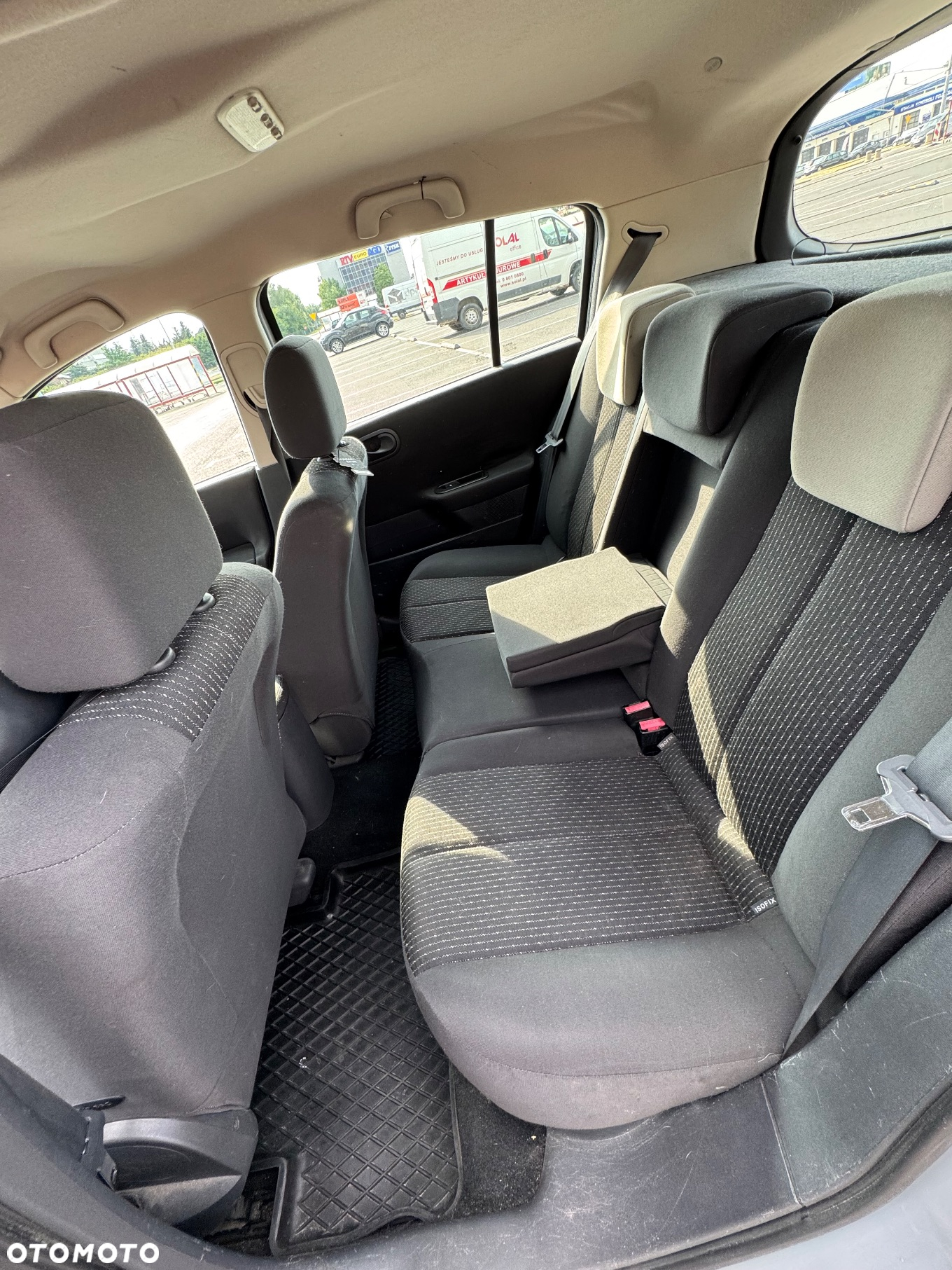 Renault Megane 1.6 Avantage - 10