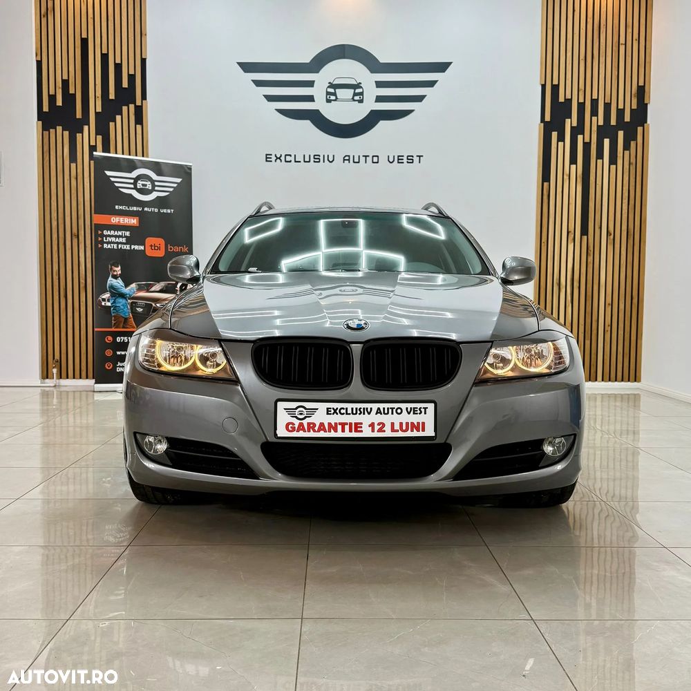 BMW Seria 3 320d DPF Touring - 11