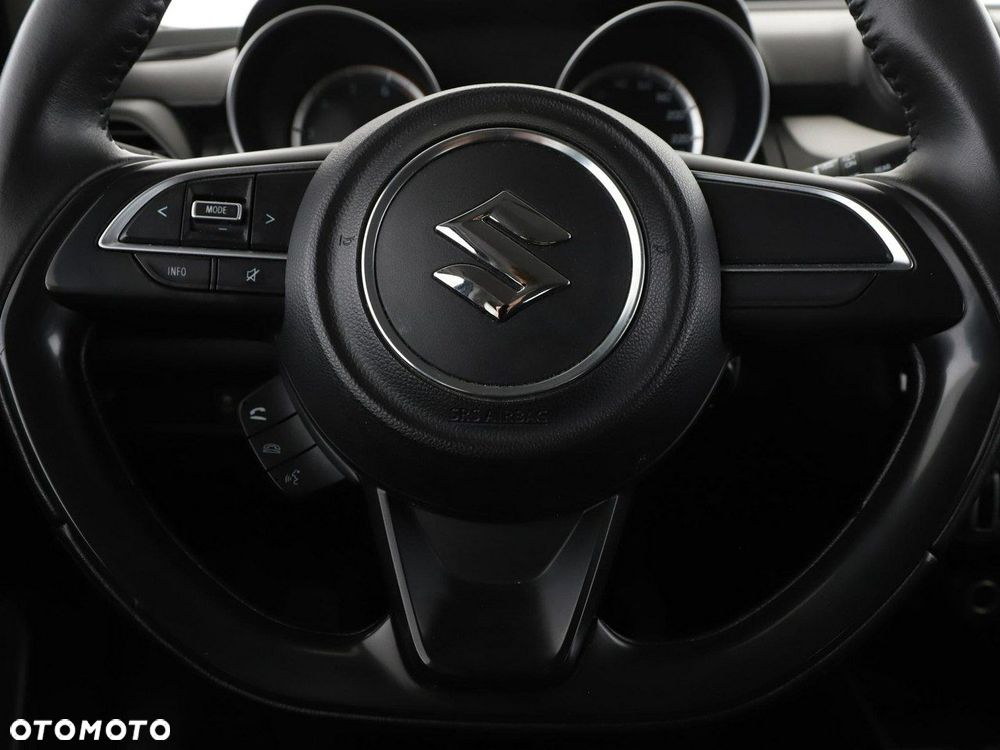 Suzuki Swift 1.2 Dualjet Hybrid Club - 22