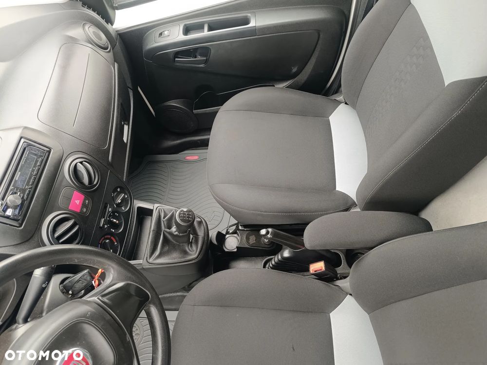 Fiat Fiorino 1.3 Multijet 16V DPF Start&Stop Trekking - 16