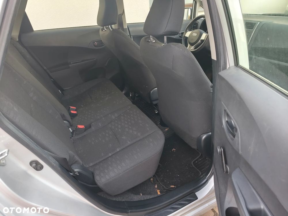 Subaru Trezia 1.3i Comfort Edition - 14