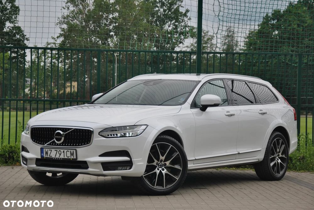 Volvo V90 Cross Country D5 SCR AWD Pro - 33