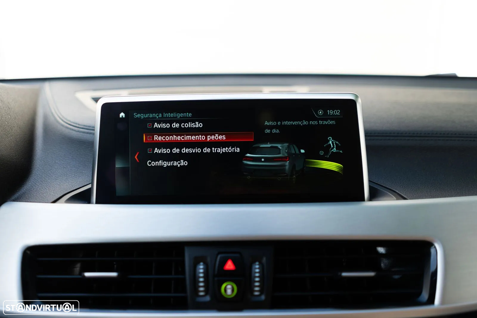 BMW X2 18 d xDrive Auto Pack M - 18