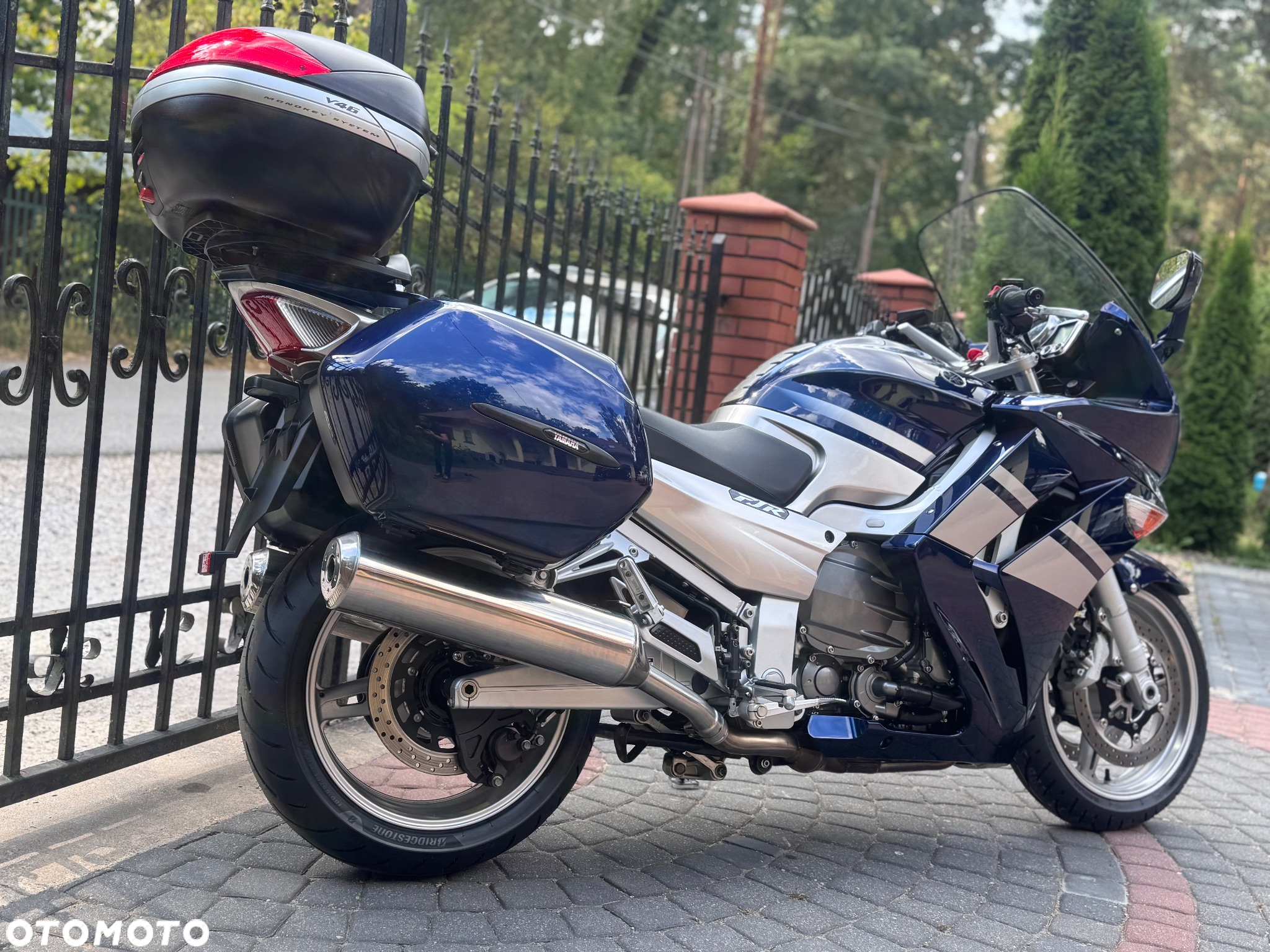 Yamaha FJR - 4