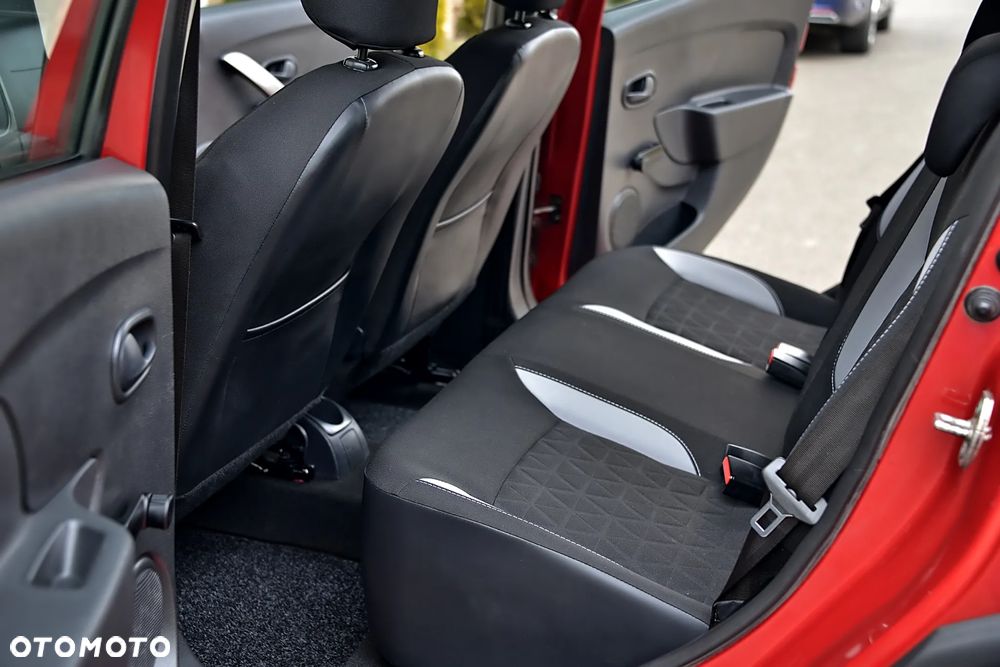 Dacia Sandero 0.9 TCe Laureate - 29