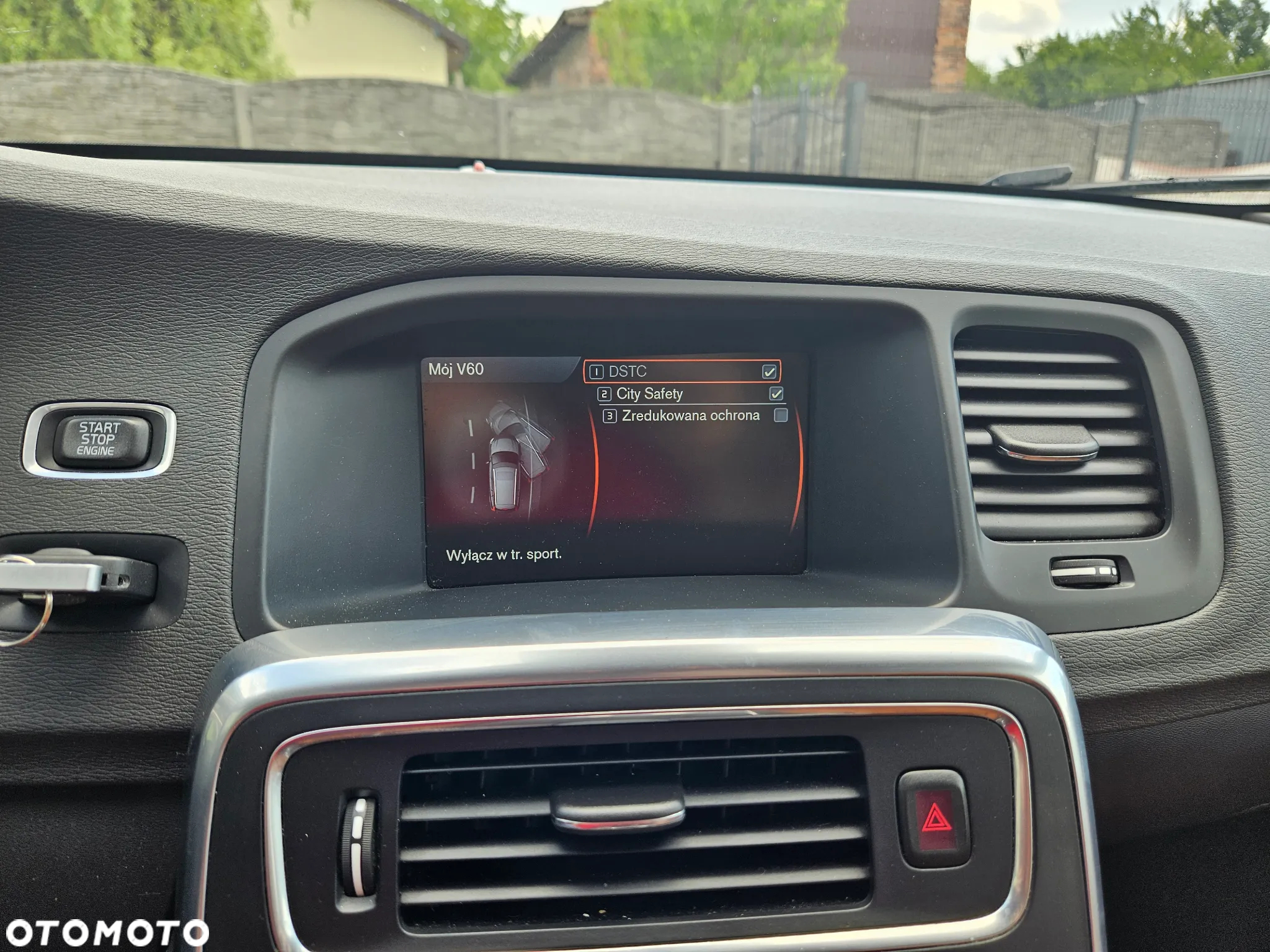 Volvo V60 D2 Momentum - 14