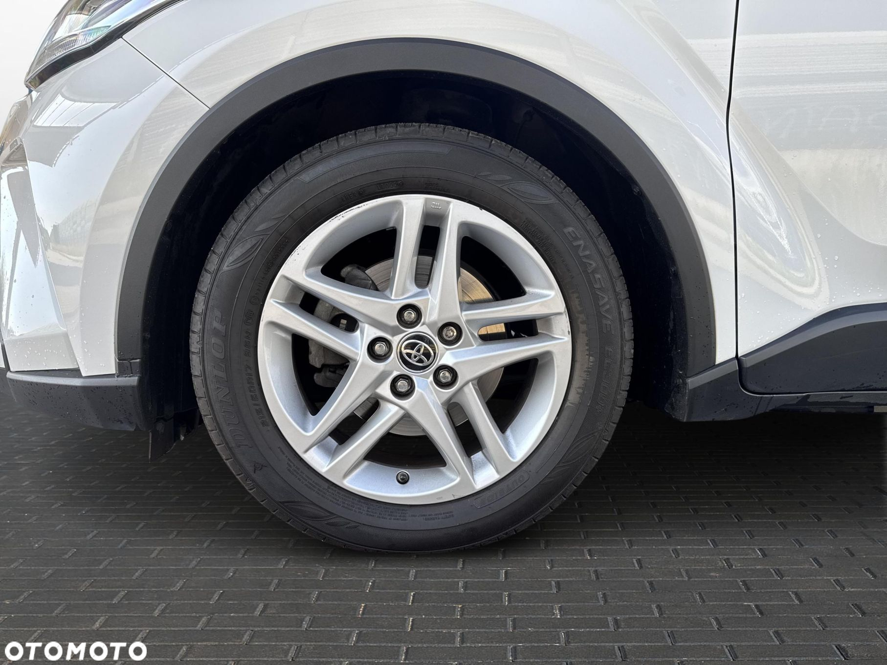 Toyota C-HR - 19