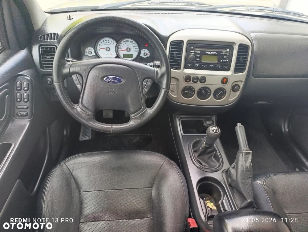 Ford Maverick Highclass - 12