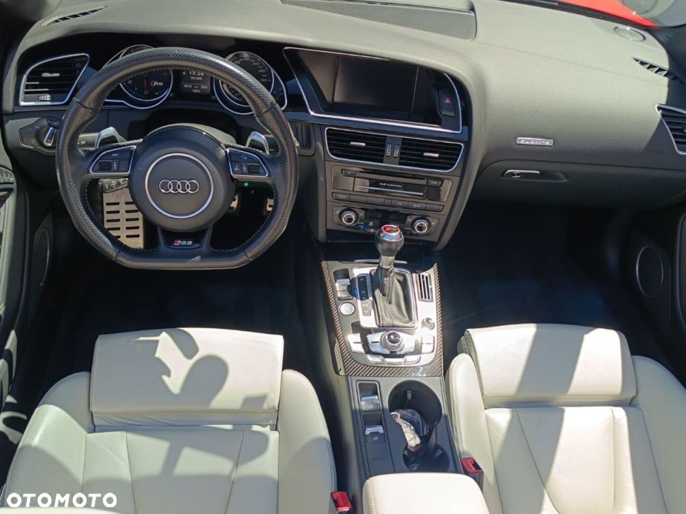 Audi RS5 Cabrio - 25