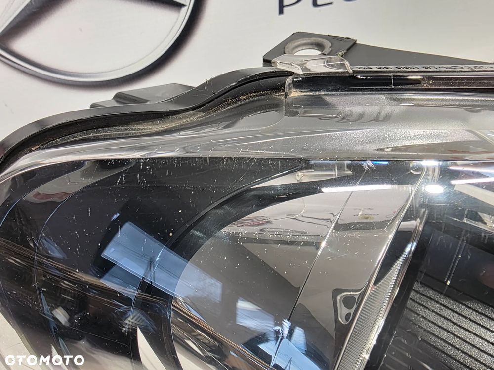 VW GOLF VI 6 5K0 08- PRAWA LAMPA PRZEDNIA PRZÓD NR 5K2941006H NR AUKCJI LPP358 - 8