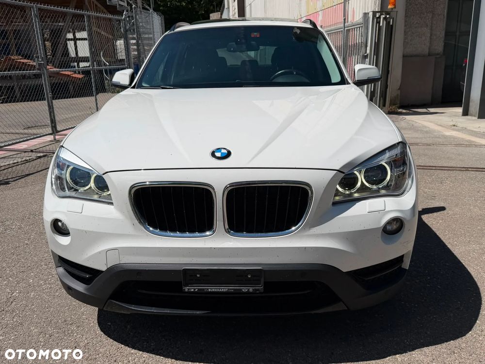 BMW X1 xDrive20d - 4