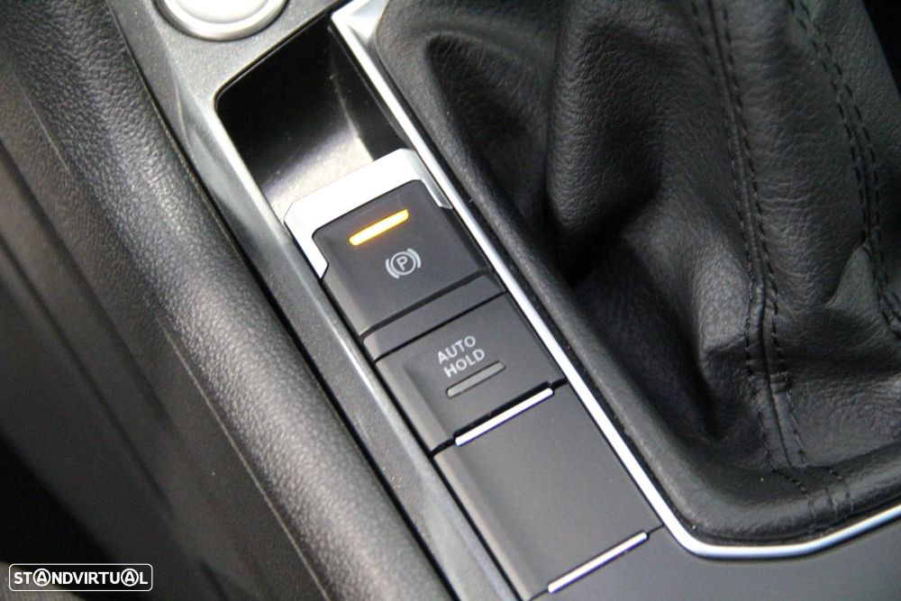 VW Tiguan 2.0 TDI Life DSG - 27