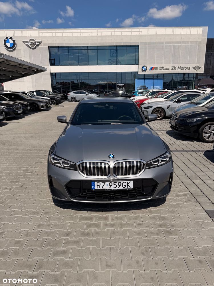 BMW Seria 3 318i M Sport - 1