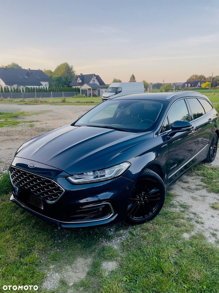 Ford Mondeo 2.0 Hybrid Vignale - 1